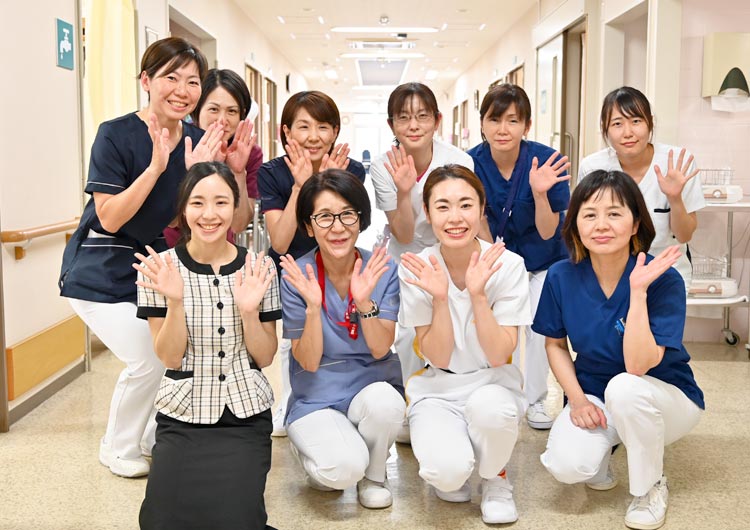 横浜市青葉区に根づいた高齢者特化型病院。<br>患者様に寄り添う看護を提供しています。