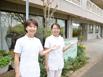 ホスピア玉川の玄関