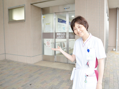 京葉病院の玄関