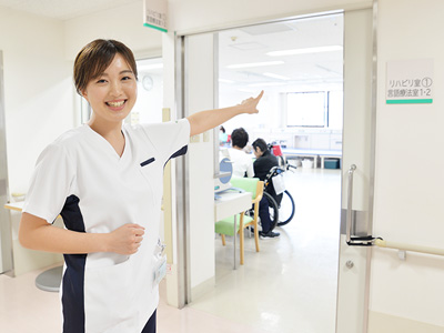 苑田第三病院のリハビリ室入口