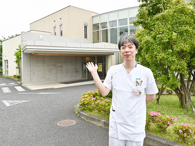 鶴が丘ガーデンホスピタルの玄関