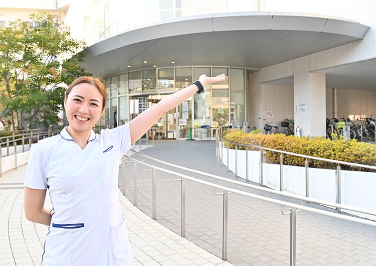 大阪暁明館病院の玄関