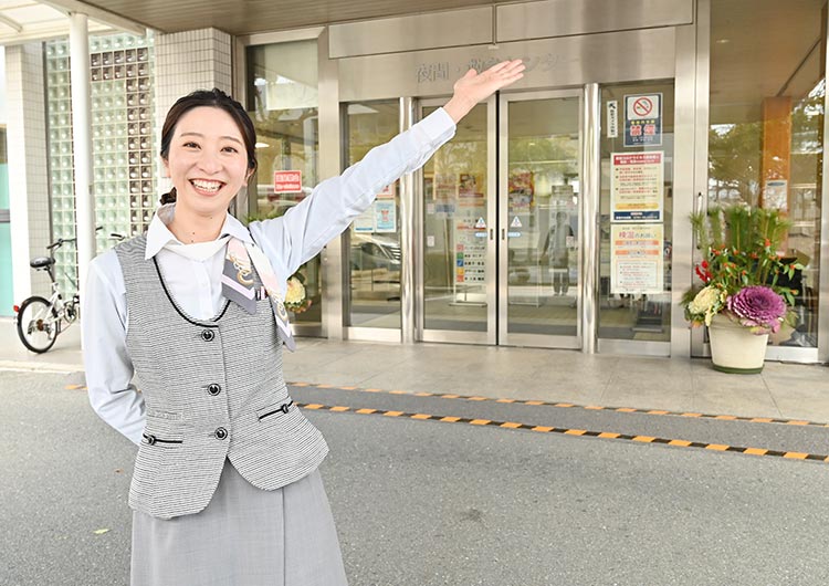 赤穂中央病院の玄関