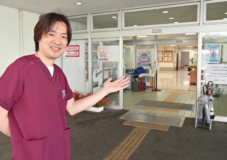 武里病院の玄関