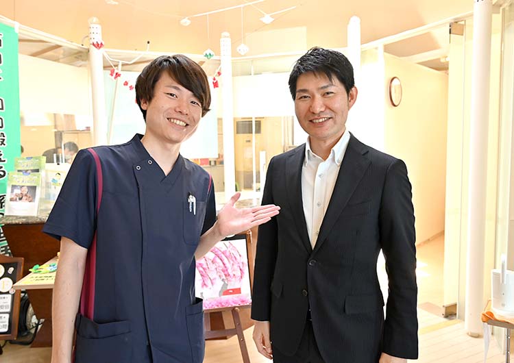 夢眠いちのみやのエントランスロビー