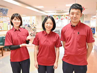 草加ロイヤルケアセンターのロビー