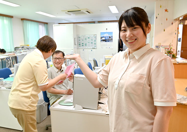さかどロイヤルの園の事務室