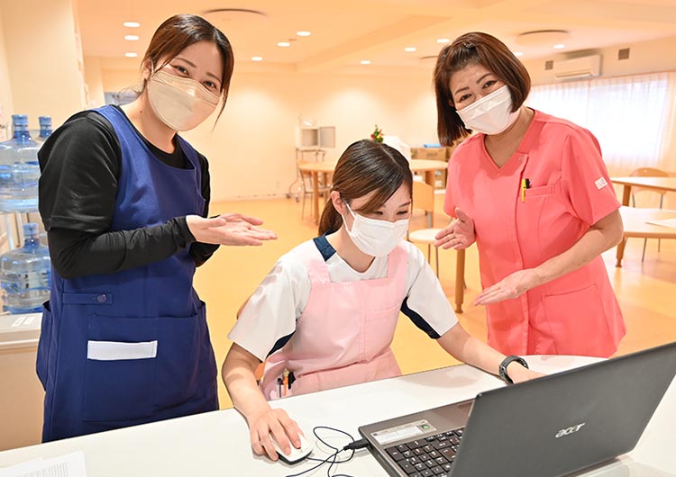 扇大橋病院のデイルーム