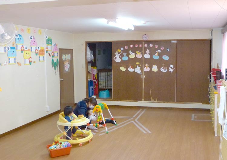 八王子山王病院の保育室「つくし」