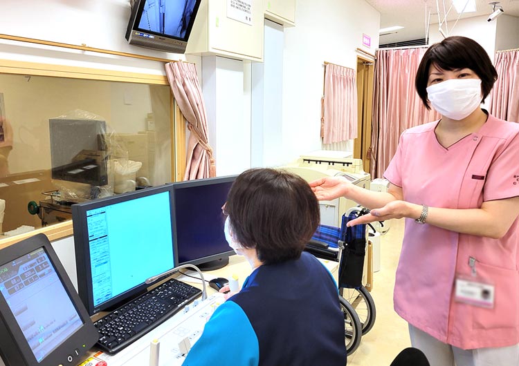 新宿追分クリニックの6Fのレントゲン操作室