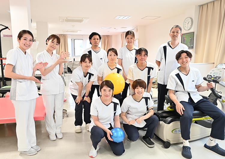 黒河内病院のリハビリテーション室