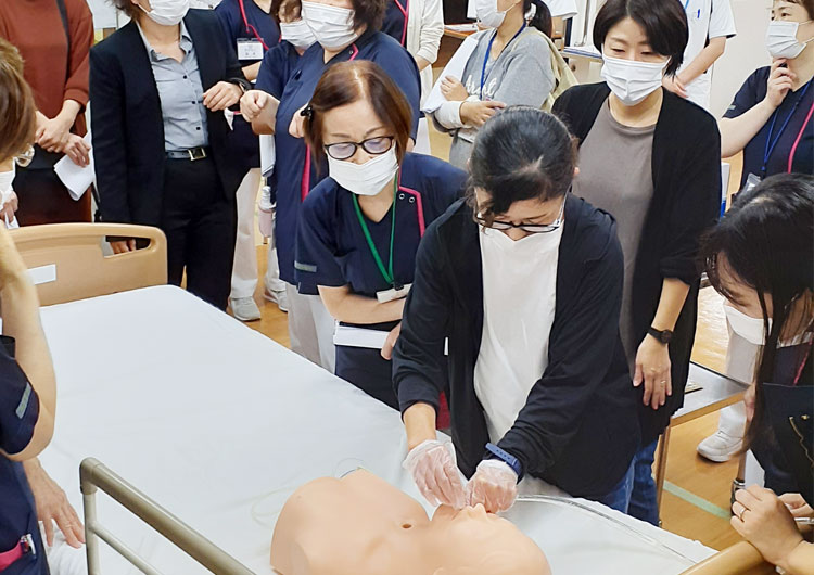 朝倉病院の院内研修の様子