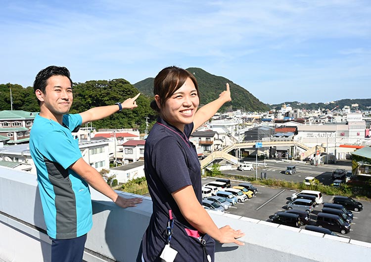 下田メディカルセンターの屋上