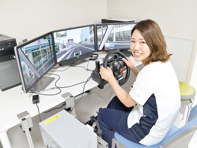 花はたリハビリテーション病院のドライブシミュレータースペース