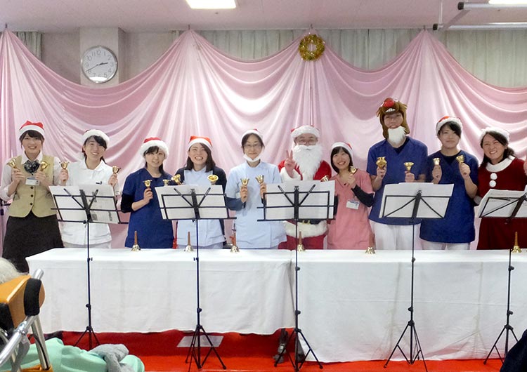 埼玉回生病院のクリスマス会の写真