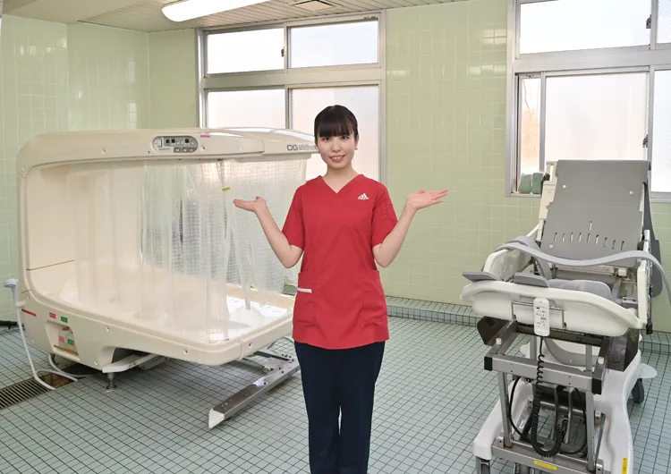 埼玉ロイヤルケアセンターの機械浴室