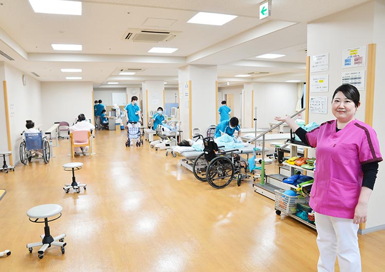 南町田病院のリハビリテーション室