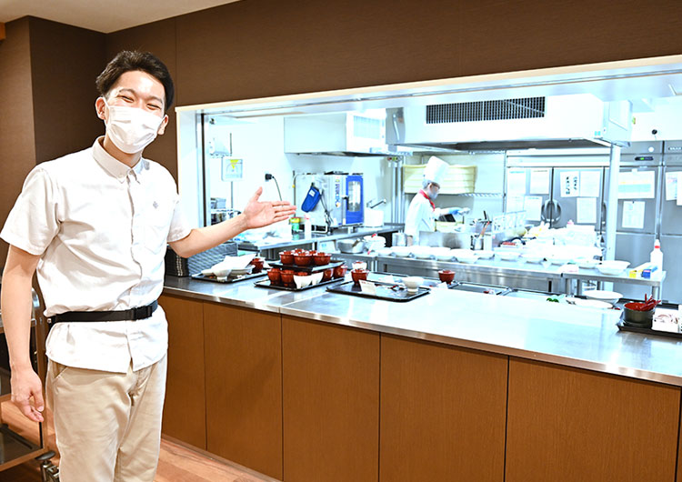 ホスピタルメント世田谷八幡山の厨房前