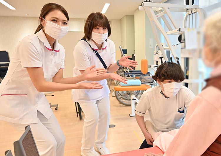 東都三軒茶屋リハビリテーション病院のリハビリ室