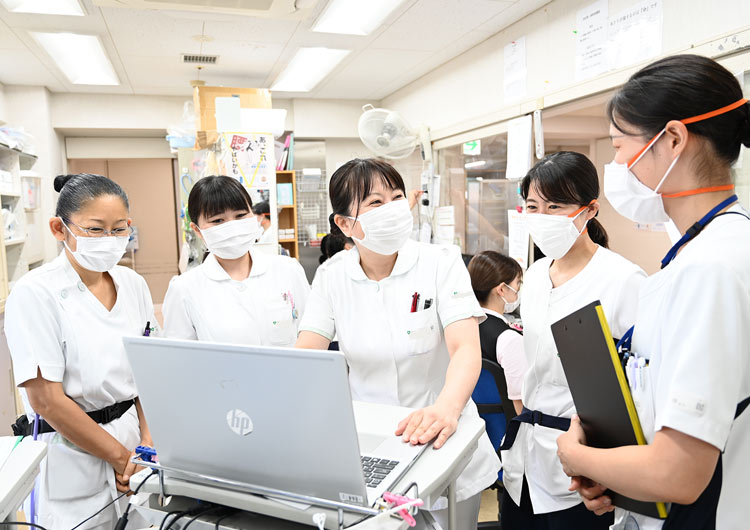 苑田第一病院のナースステーション