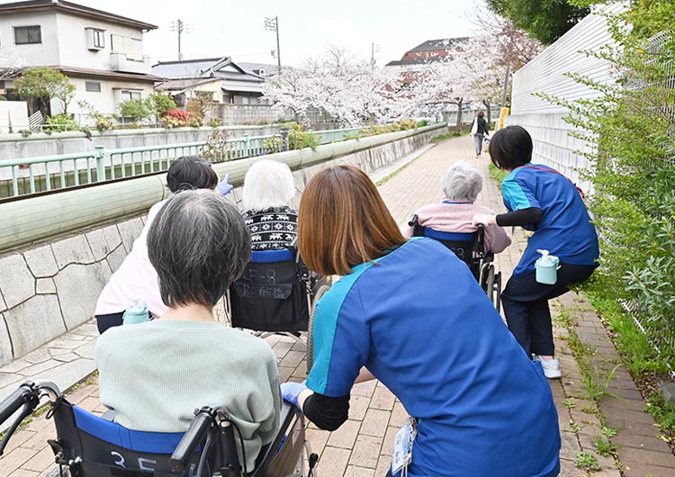 リハビリケア船橋の外出イベント