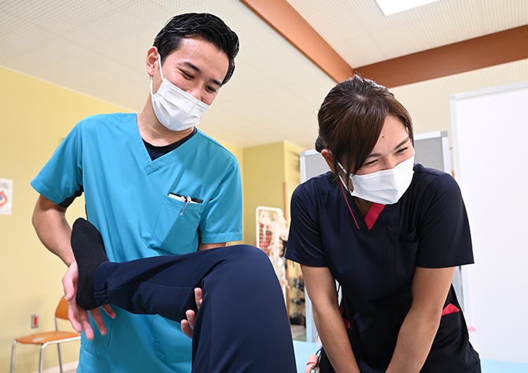 下田メディカルセンターのリハビリテーション室