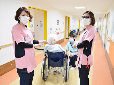 はくほう会セントラル病院の病棟