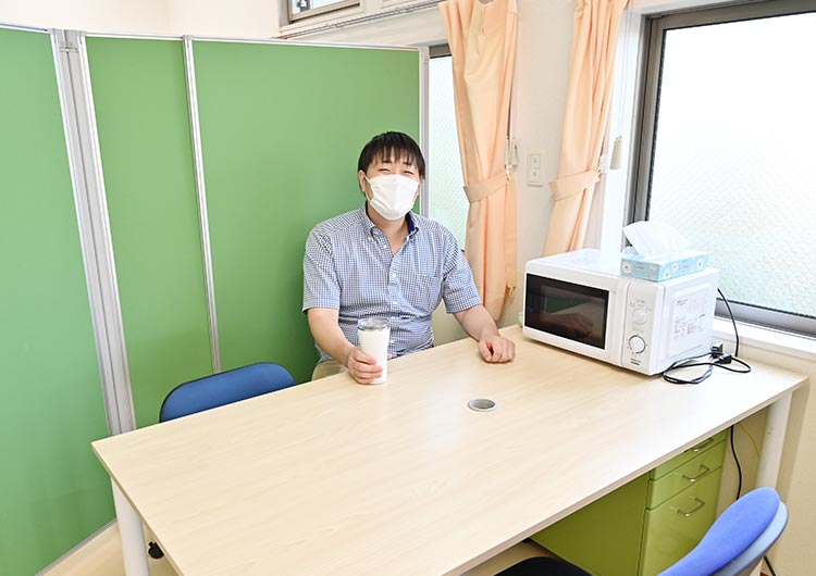 夢眠みなみうらわの休憩室