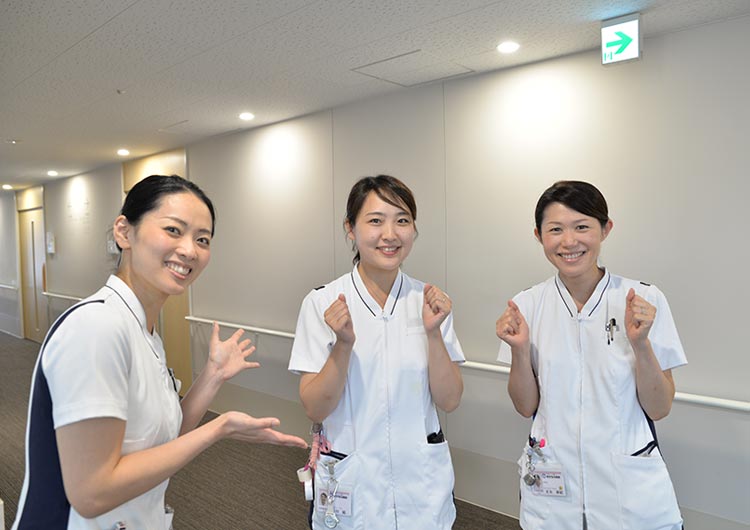 東京曳舟病院のナースステーション