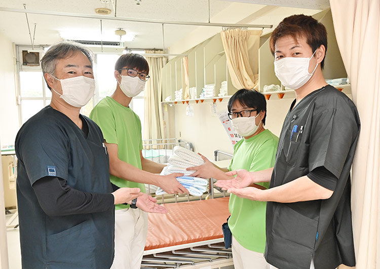 篠﨑病院の病室