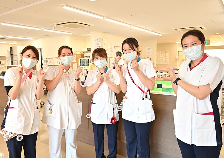 TMG宗岡中央病院のスタッフステーション