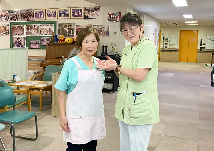 グリーンハウス逗子の受付前