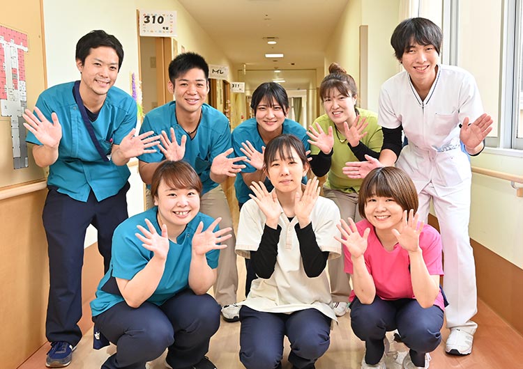 春日部ロイヤルケアセンターの廊下