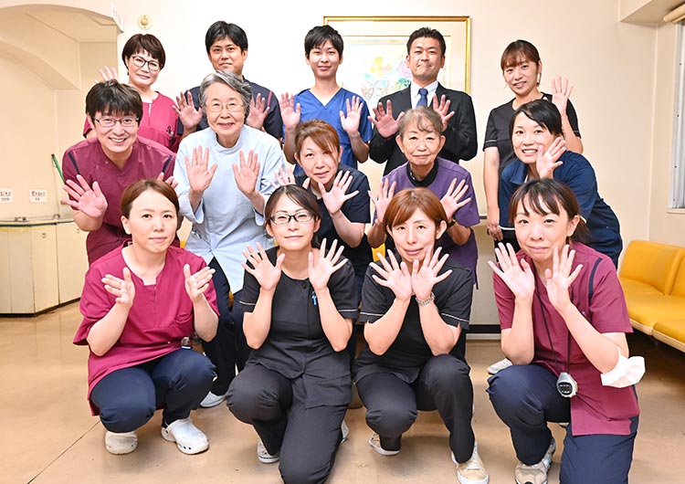 和田内科病院の廊下
