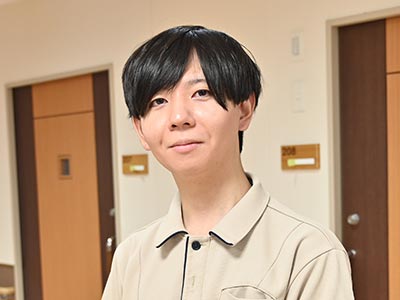 介護スタッフ　実務者研修終了　入職1年目