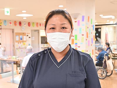 介護福祉士　リーダー　入職20年目