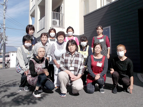 山梨市上石森の特定施設サ高住です。研修制度が充実しているので、働きながら学べます。