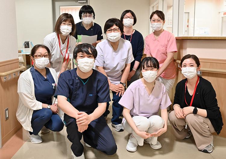 在宅復帰・社会復帰を応援する精神科病院。子育て中の看護師＆看護助手も多数活躍中。