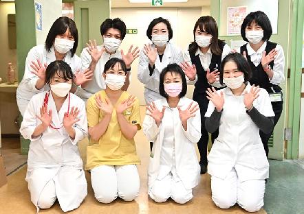 患者様とじっくり向き合えるケアミックス型病院。「三軒茶屋駅」出口すぐの好立地が魅力です。