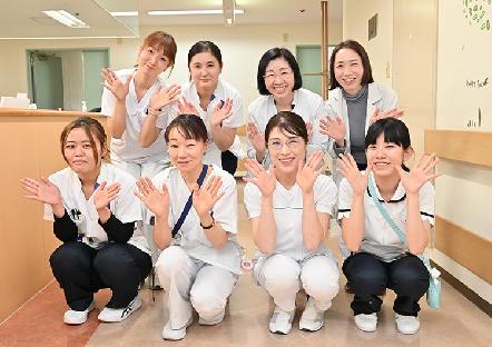 幅広い看護を経験できるケアミックス型病院。結婚・出産後も長く安心して働ける環境です。