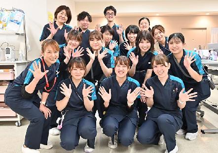 救急・急性期医療に力を注ぐ地域密着型病院。仲間と看護を語り合い、共に成長できる環境。
