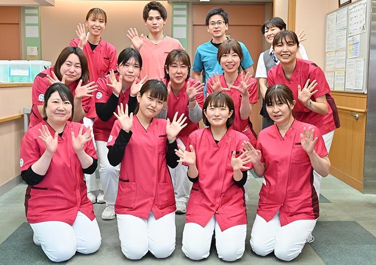 進化・成長を続け、7：1看護体制を実現。活躍の場は幅広く、子育てとの両立も可能です。